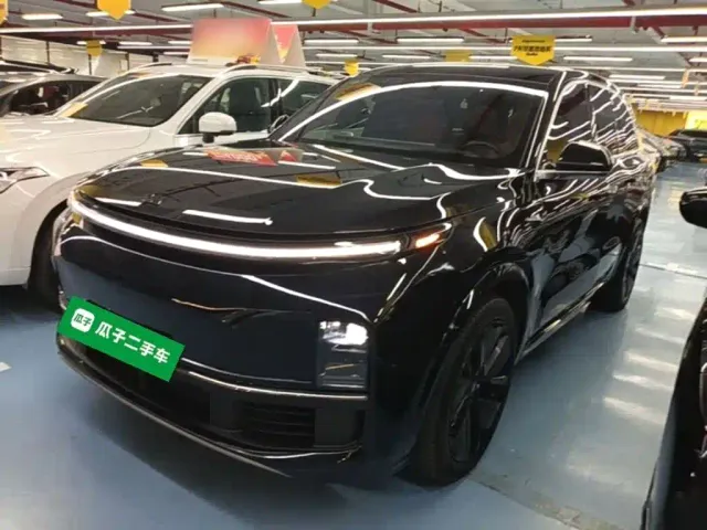 Фотография автомобиля — Li Auto L8