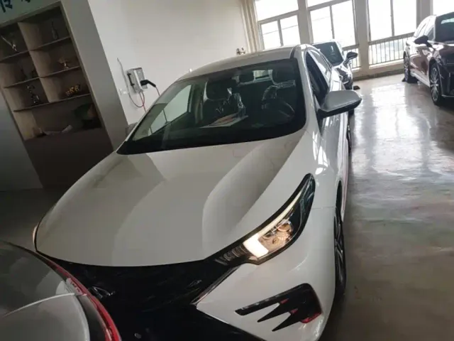 Chery Arrizo 5 PLUS — Фото автомобиля 2