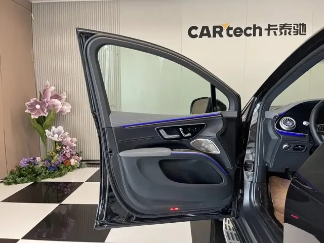 Mercedes-Benz Mercedes-Benz EQS SUV 2025 Model 500 4MATIC — Фото автомобиля 24