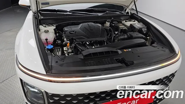 Hyundai Grandeur Grandeur (GN7) 2.5 Бензин 2WD — Фото автомобиля 6
