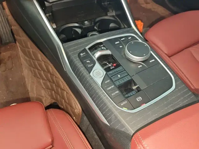 BMW 3 Series — Фото автомобиля 13