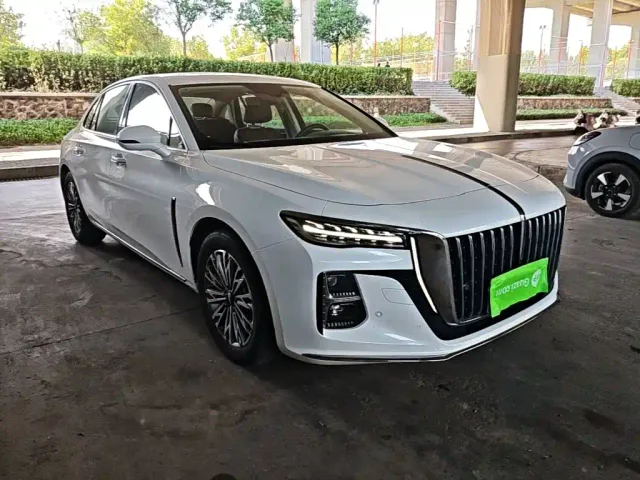 Hongqi H5 — Фото автомобиля 3