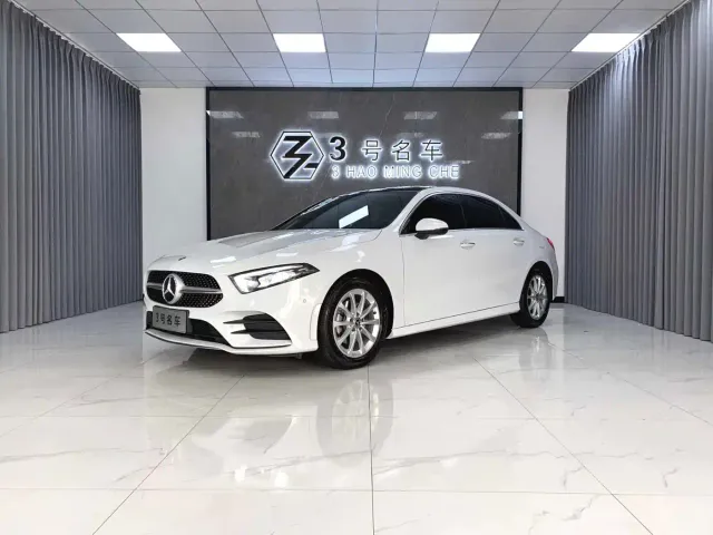 Mercedes-Benz A-Class — Фото автомобиля 4