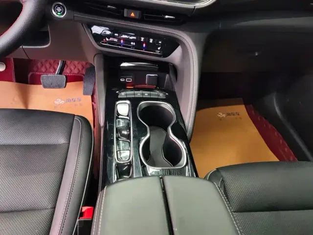 Buick Envision S — Фото автомобиля 16