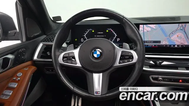 BMW X7 — Фото автомобиля 12