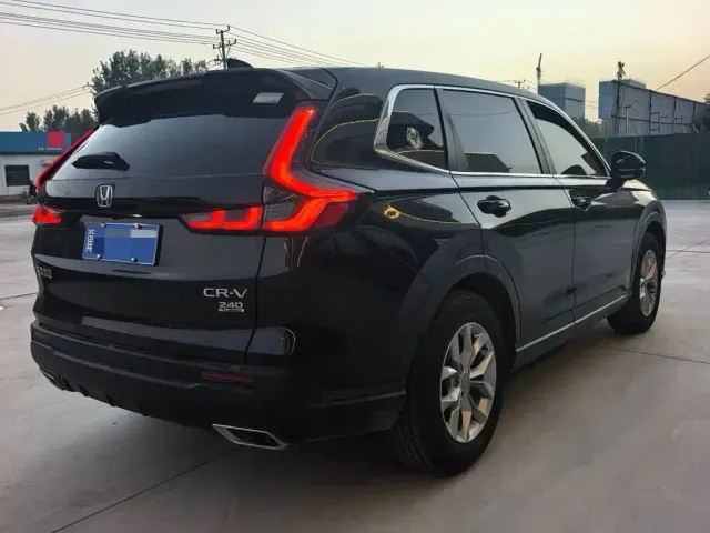 Honda CR-V — Фото автомобиля 5