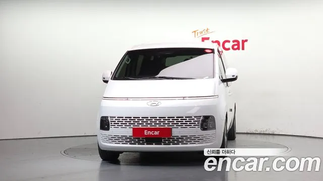 Hyundai Staria — Фото автомобиля 3