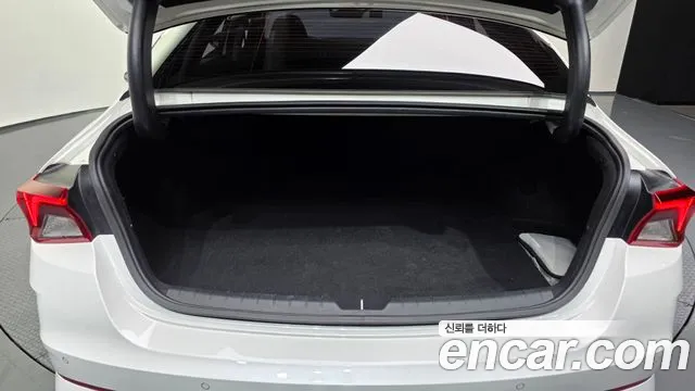 Kia K5 K5 3 поколение 2.0 LPI(Для проката) — Фото автомобиля 19