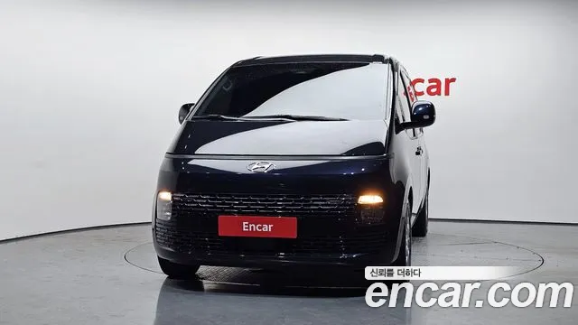 Hyundai Staria Staria Карго 3 места — Фото автомобиля 3