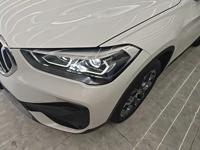 BMW X1 — Фото автомобиля 23