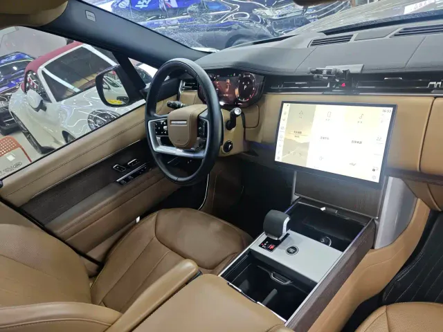 Land Rover Range Rover — Фото автомобиля 8
