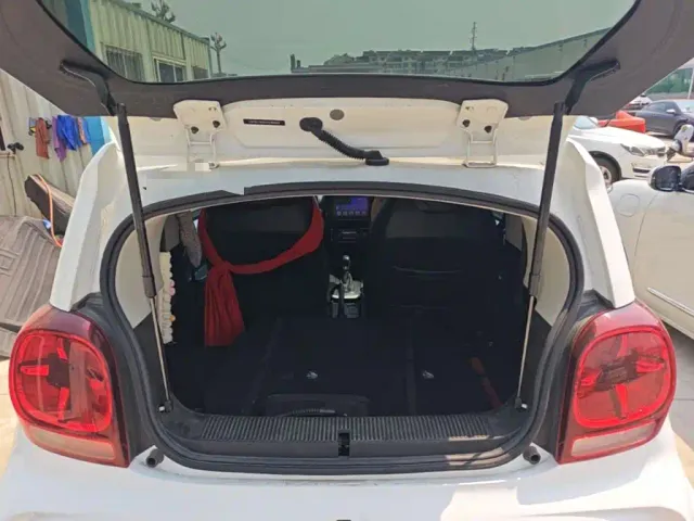 Roewe Clever — Фото автомобиля 18