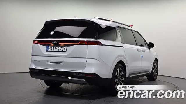 Kia Canival Carnival 4 поколение Дизель 9 мест Signature — Фото автомобиля 2