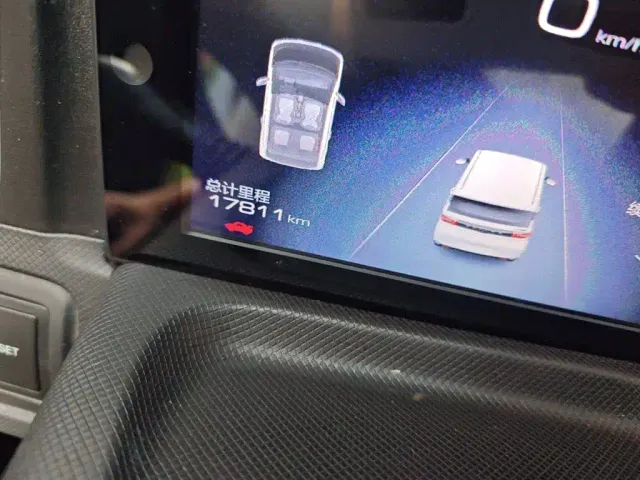 Wuling Hongguang Mini EV — Фото автомобиля 8