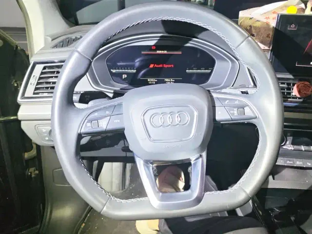 Audi Q5L — Фото автомобиля 15