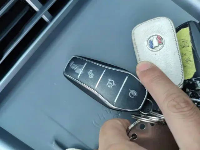 BYD Seal 07 DM-i — Фото автомобиля 8