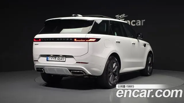 Land Rover Range Rover Sport — Фото автомобиля 2