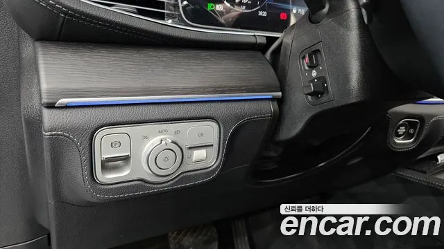 Mercedes-Benz GLE-Class GLE-класс W167 — Фото автомобиля 4