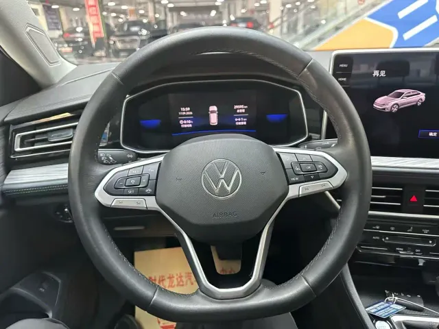 Volkswagen Sagitar — Фото автомобиля 10