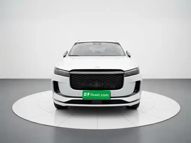 Li Auto ONE — Фото автомобиля 2