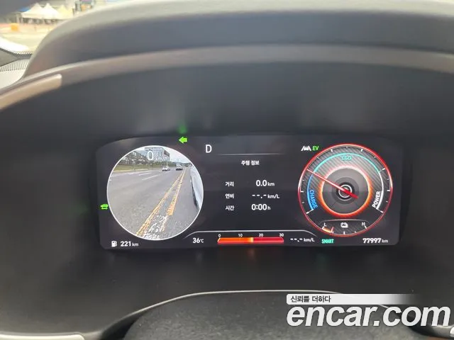 Hyundai Santafe — Фото автомобиля 9