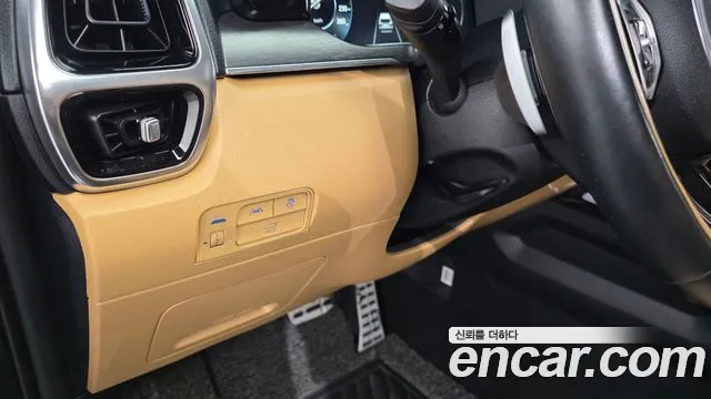 Kia Sorento Sorento 4-е поколение Бензин 2.5T 2WD — Фото автомобиля 15