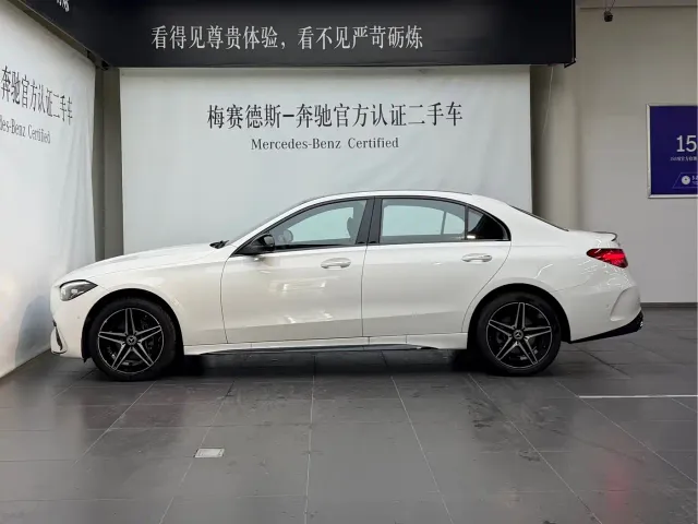 Mercedes-Benz C-Class — Фото автомобиля 4
