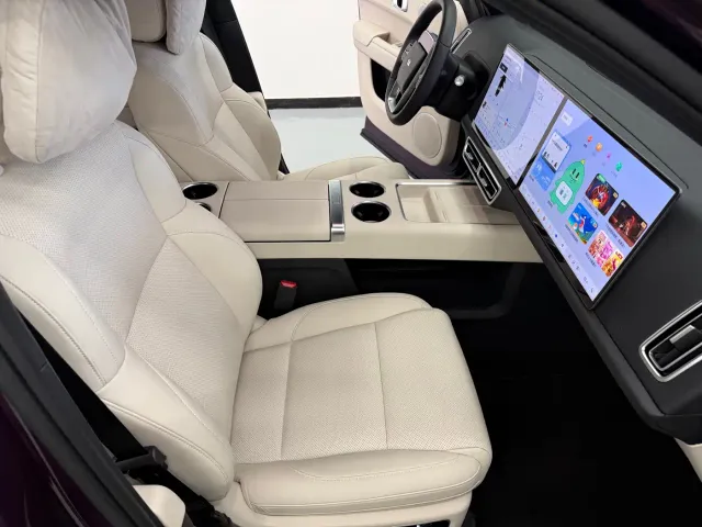 Li Auto L9 — Фото автомобиля 14