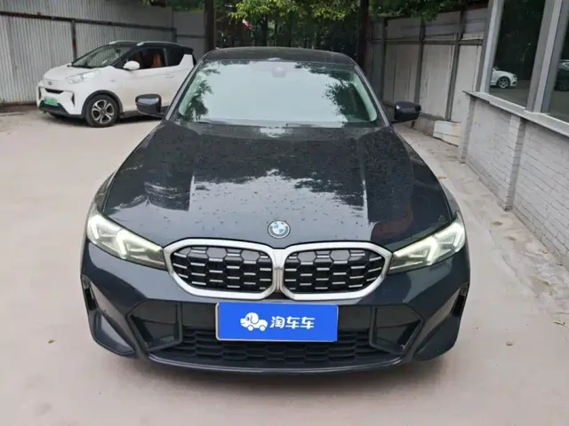 BMW 3 Series — Фото автомобиля 2