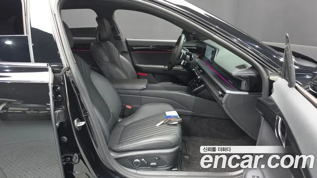 Hyundai Grandeur GN7 — Фото автомобиля 16