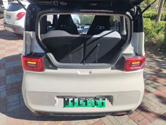 Wuling Hongguang Mini EV — Фото автомобиля 18