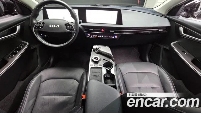 Kia EV6 — Фото автомобиля 10