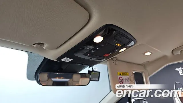 Kia Canival Carnival 4 поколение 9 мест Prestige — Фото автомобиля 16