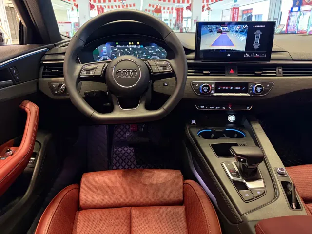 Audi A4L — Фото автомобиля 15