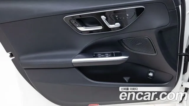 Mercedes-Benz C-Class W206 — Фото автомобиля 15