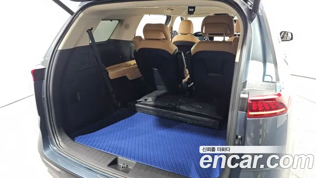 Kia Canival Carnival 4 поколение Бензин 7 мест Noblesse — Фото автомобиля 28