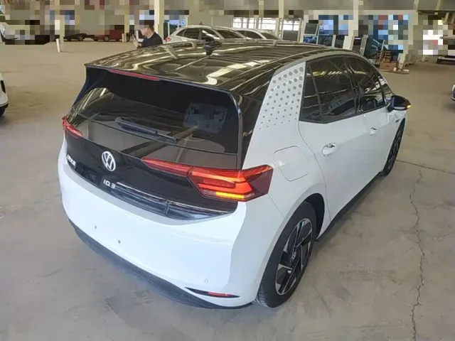 Volkswagen ID.3 — Фото автомобиля 6