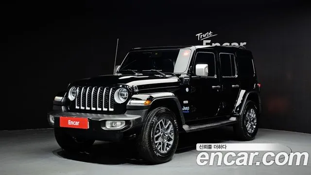 Фотография автомобиля — Jeep Wrangler