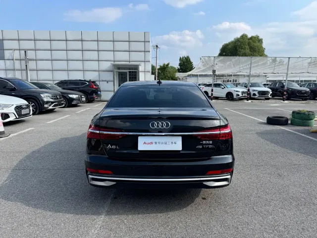 Audi A6L — Фото автомобиля 6