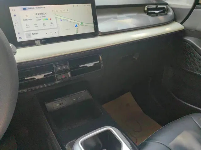 Geely Geometry E Firefly — Фото автомобиля 19