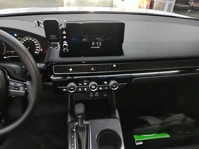Honda Civic — Фото автомобиля 12