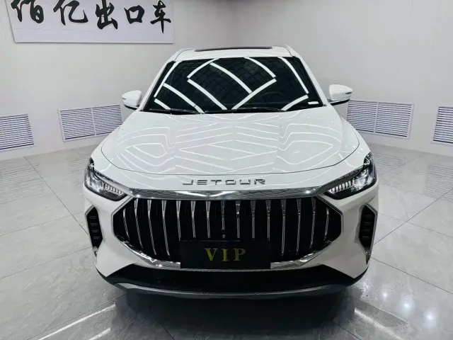 Jetour X70 Plus — Фото автомобиля 2