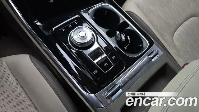 Kia Canival Carnival 4 поколение Дизель 9 мест Noblesse — Фото автомобиля 9