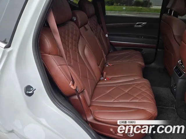 Genesis GV80 2.5T Бензин 2WD — Фото автомобиля 11