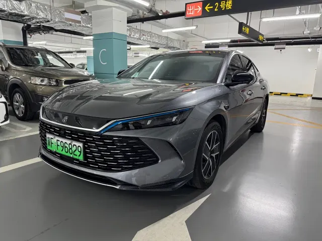 Фотография автомобиля — BYD Qin L