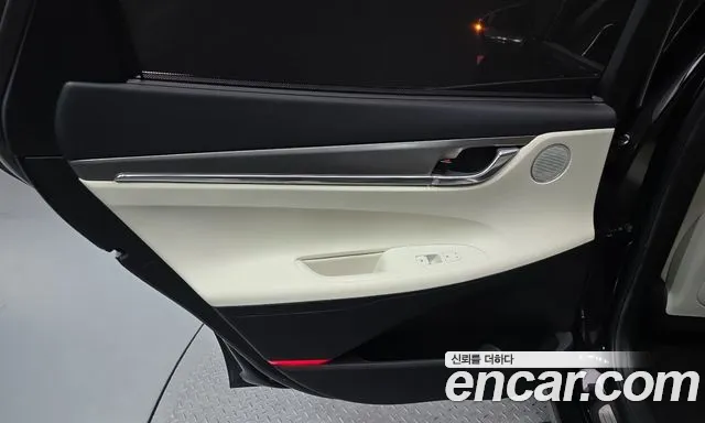 Hyundai Grandeur New — Фото автомобиля 14