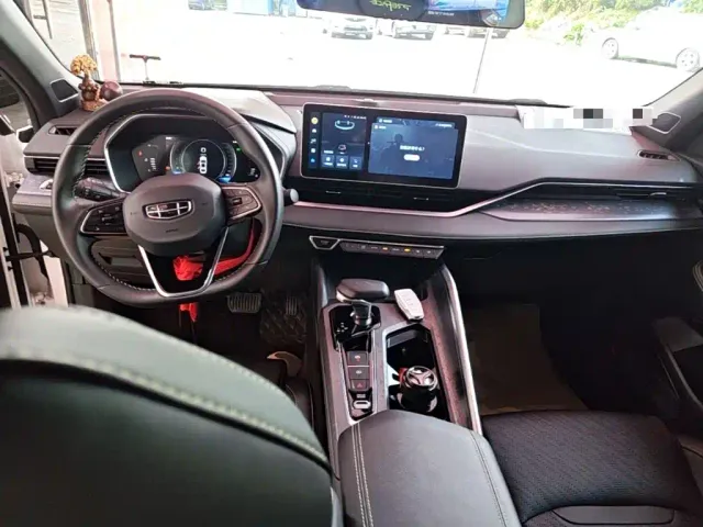 Geely Xingrui — Фото автомобиля 9