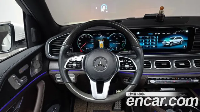 Mercedes-Benz GLS-Class — Фото автомобиля 13