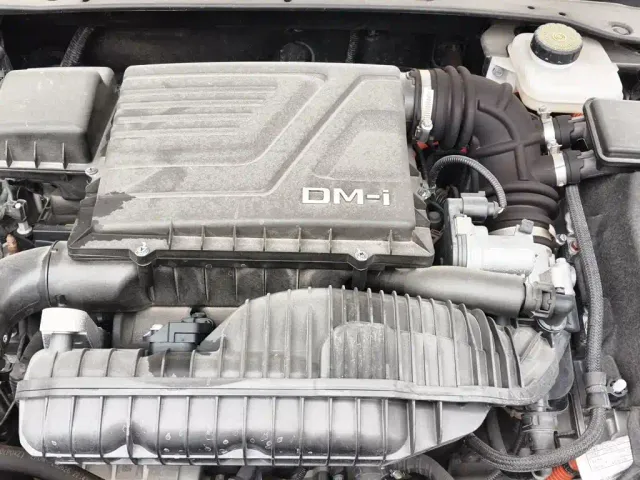 BYD Qin PLUS — Фото автомобиля 21