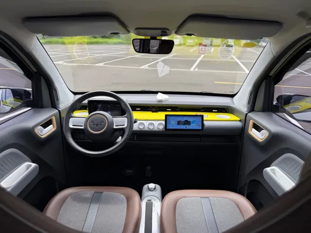 Wuling Hongguang Mini EV — Фото автомобиля 11